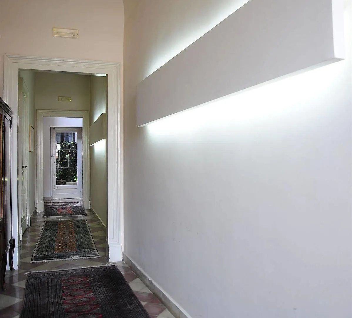 Sangiuliano114 B&B Κατάνια 3*,